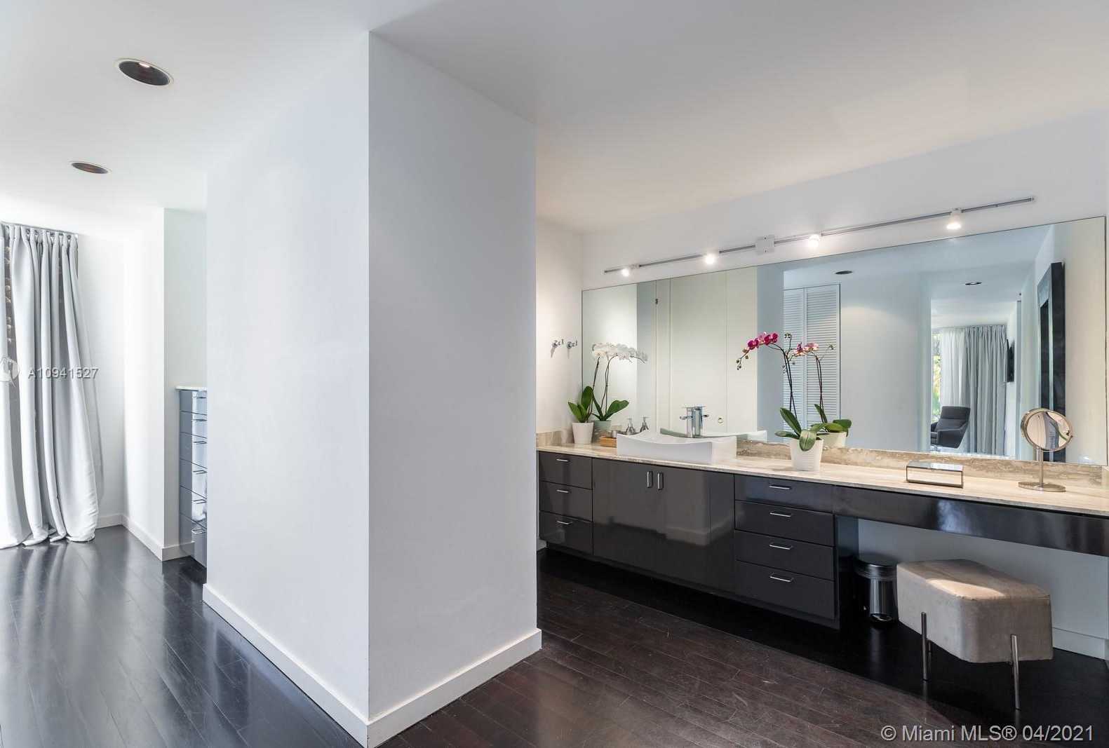 Small Image of 3880 HARDIE AVE, Miami Number 25