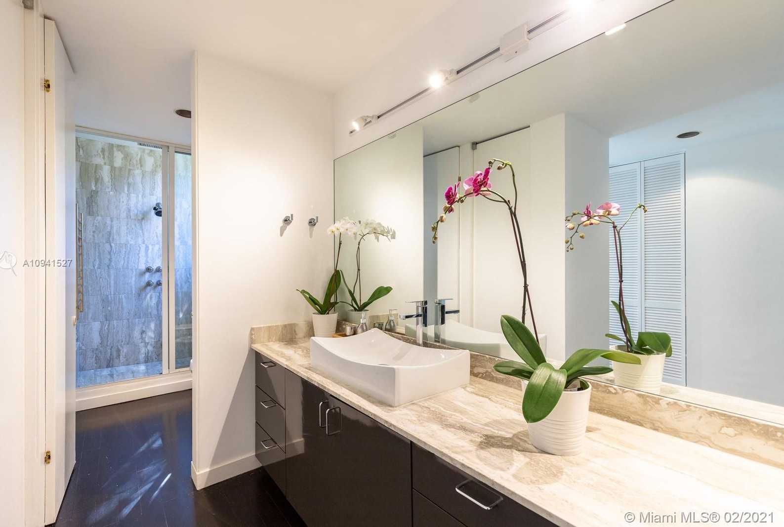 Small Image of 3880 HARDIE AVE, Miami Number 26