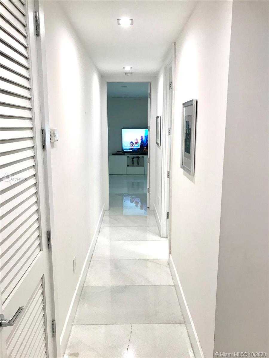 Small Image of 600 TIZIANO AVE, Coral Gables Number 15