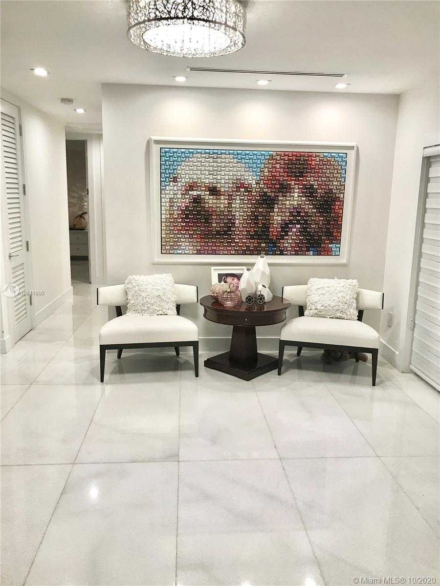 Small Image of 600 TIZIANO AVE, Coral Gables Number 5