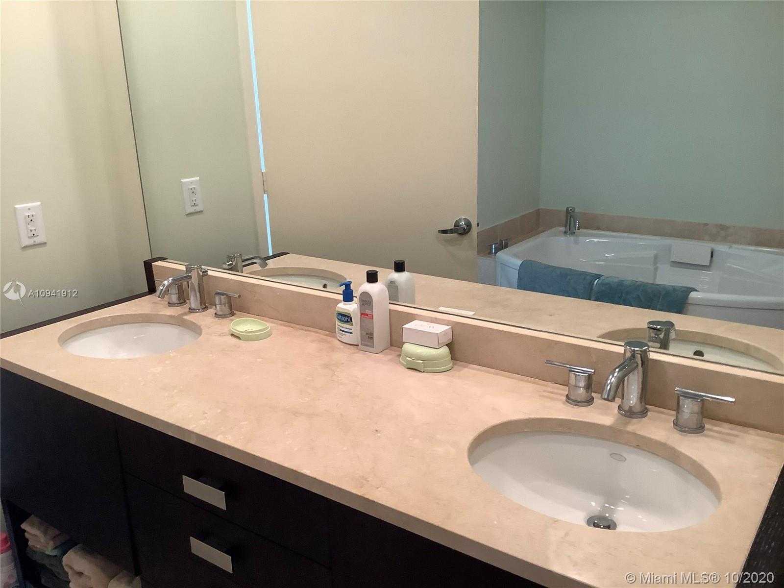 Small Image of 18201 COLLINS AVE #2005, Sunny Isles Beach Number 28
