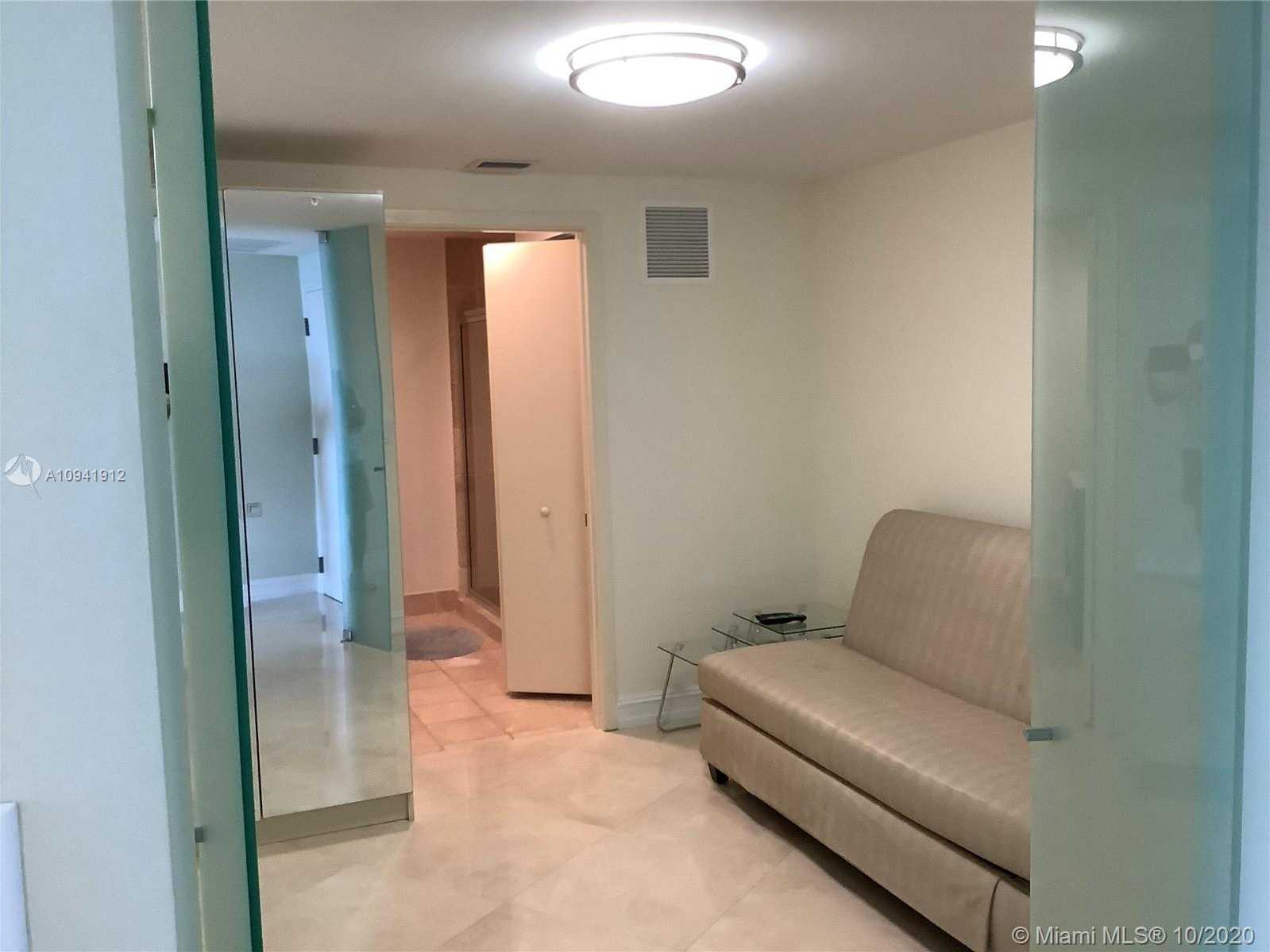 Small Image of 18201 COLLINS AVE #2005, Sunny Isles Beach Number 37
