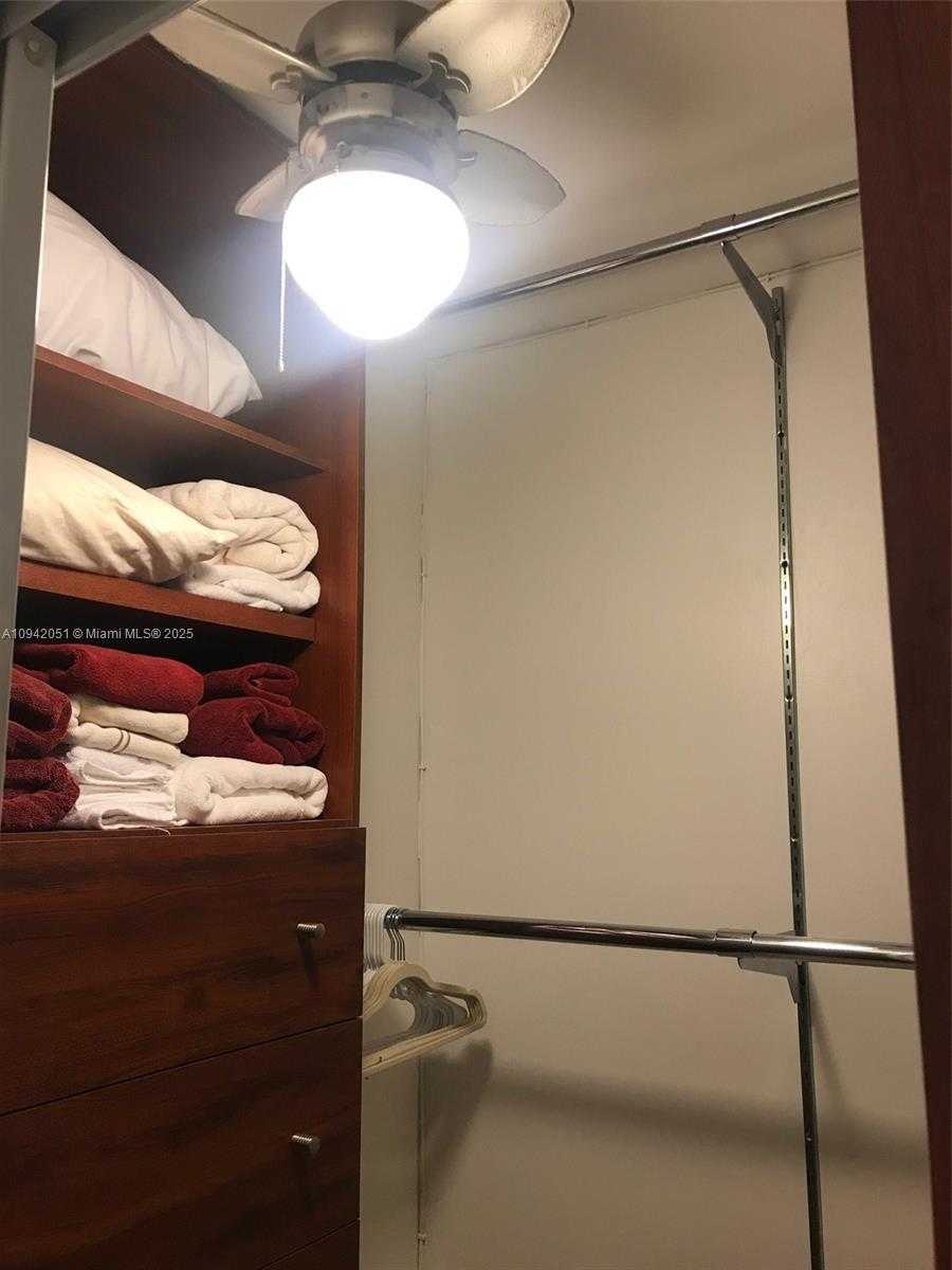 Small Image of 100 LINCOLN RD #716, Miami Beach Number 21