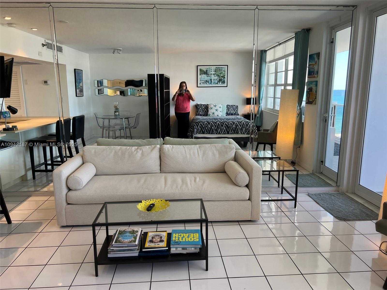 Small Image of 100 LINCOLN RD #1637, Miami Beach Number 7