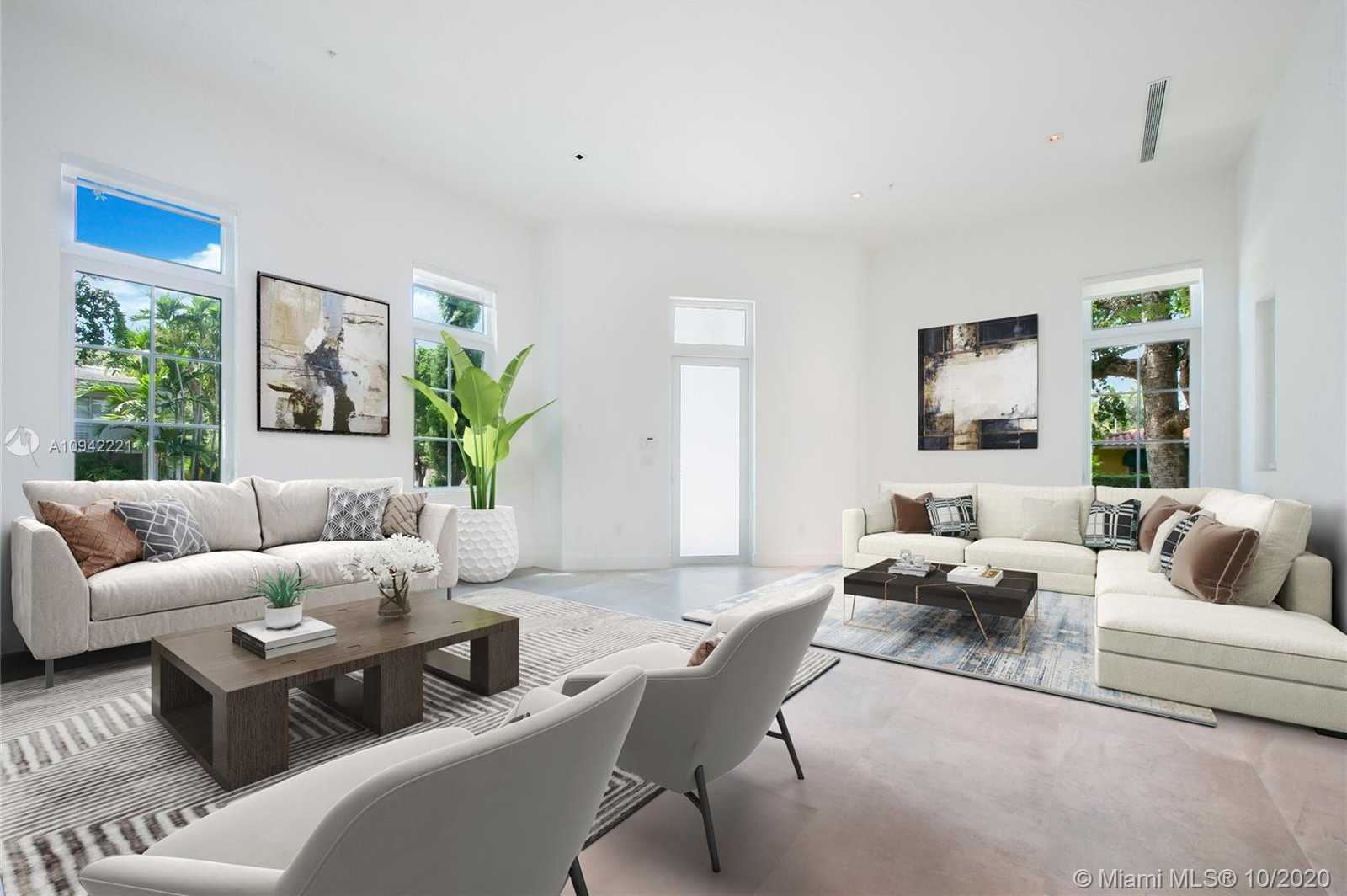 Small Image of 649 SANTANDER AVE, Coral Gables Number 2
