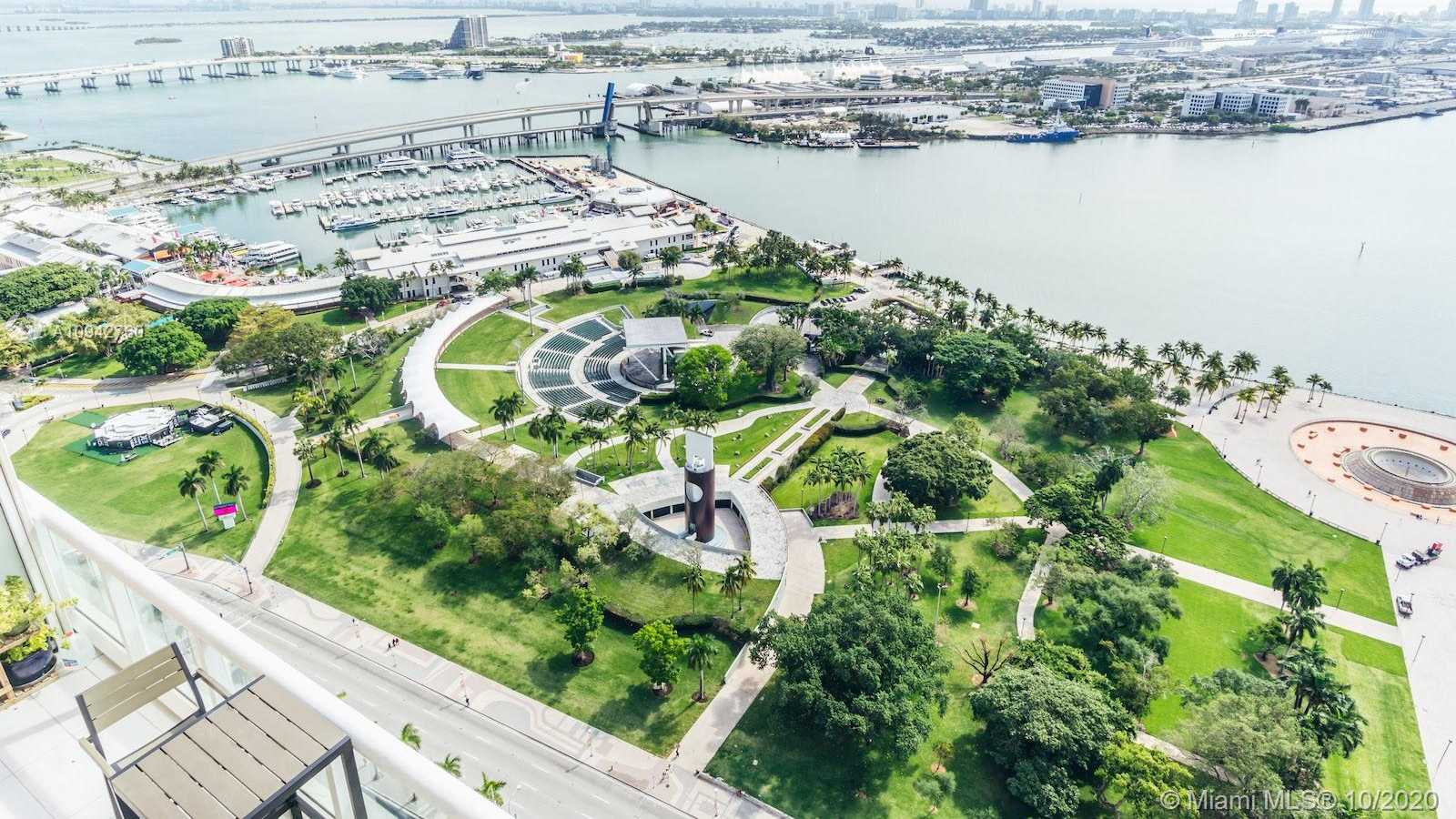 Small Image of 50 BISCAYNE BLVD #3906, Miami Number 12