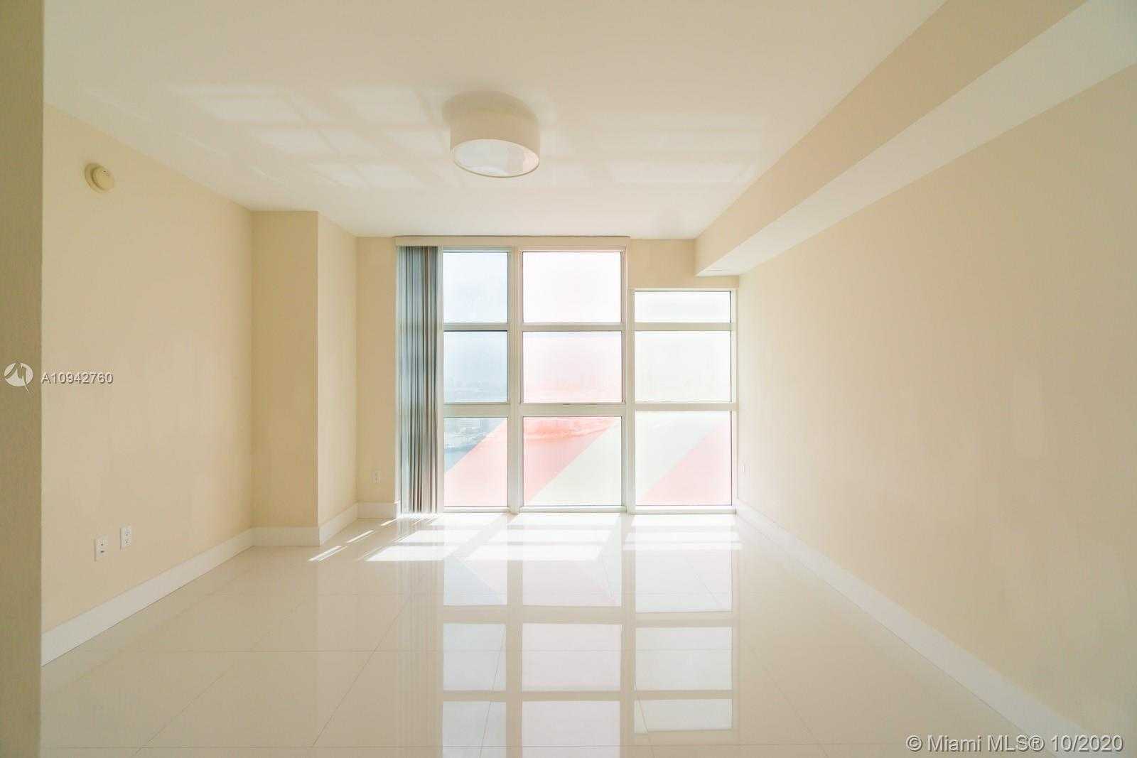 Small Image of 50 BISCAYNE BLVD #3906, Miami Number 8