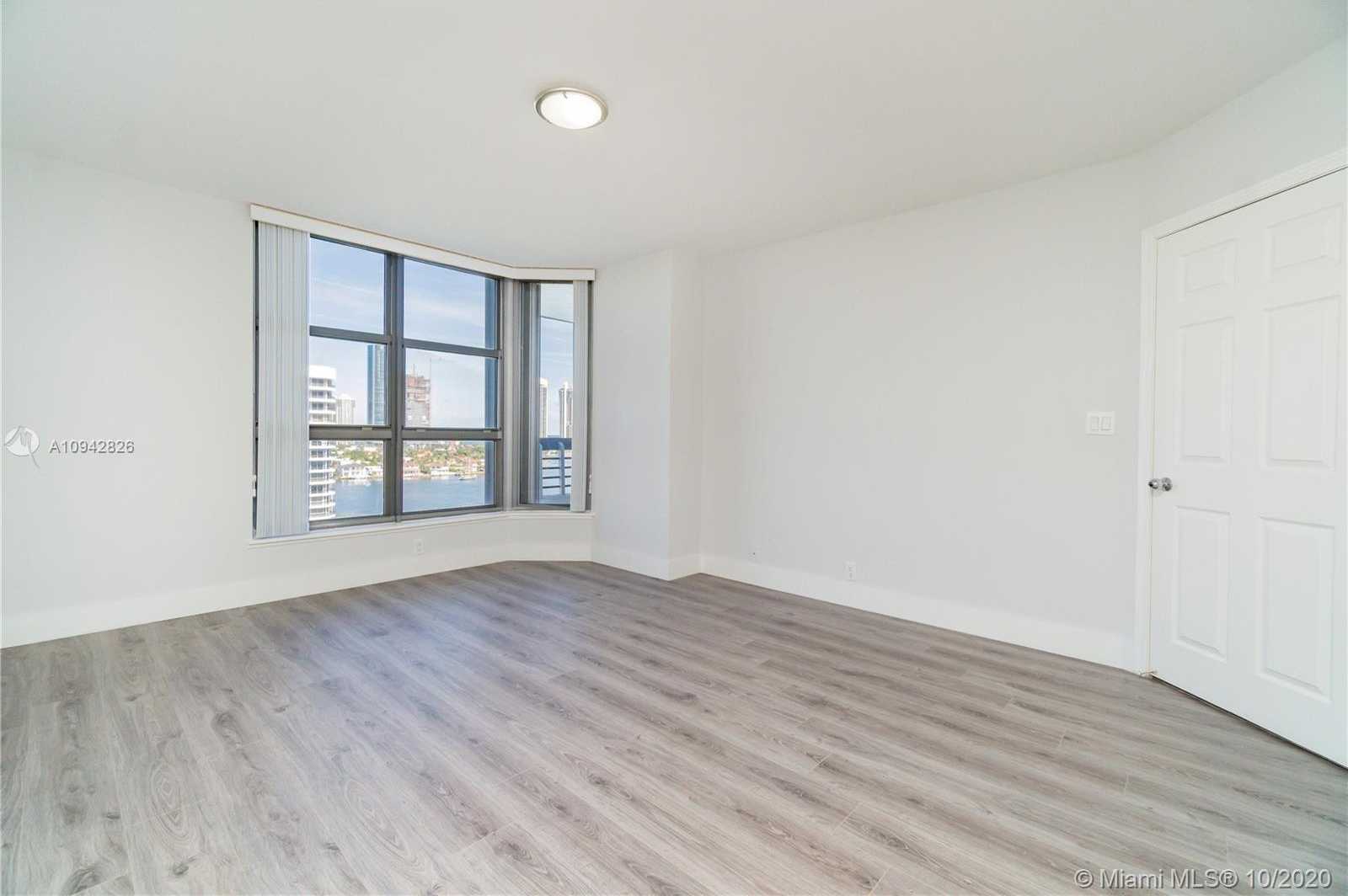 Small Image of 3530 MYSTIC POINTE DR #1513, Aventura Number 10
