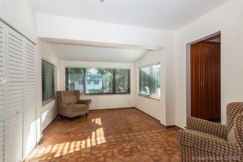 Small Image of 1868 SOUTH WEST 24TH ST, Miami Number 8