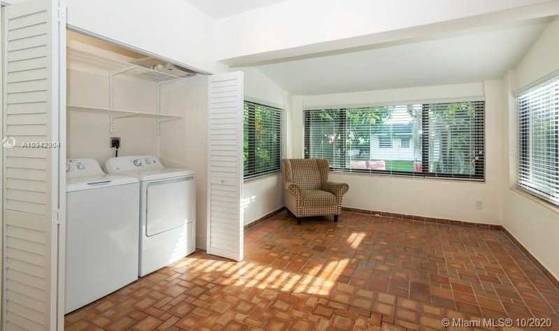 Small Image of 1868 SOUTH WEST 24TH ST, Miami Number 9