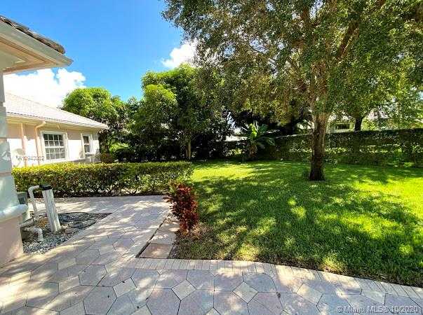 Small Image of 2296 GREENVIEW COVE DR, Wellington Number 23
