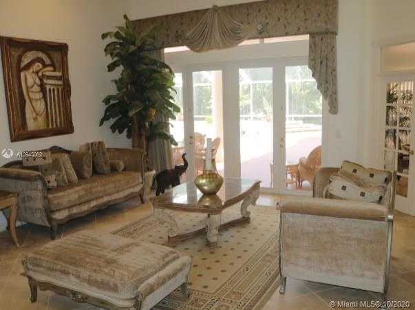 Small Image of 2296 GREENVIEW COVE DR, Wellington Number 3