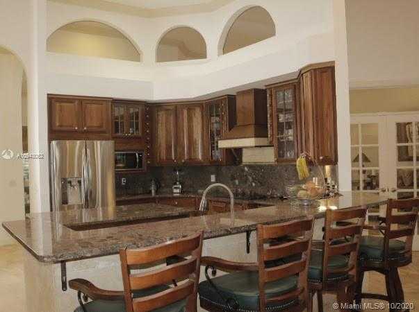 Small Image of 2296 GREENVIEW COVE DR, Wellington Number 7