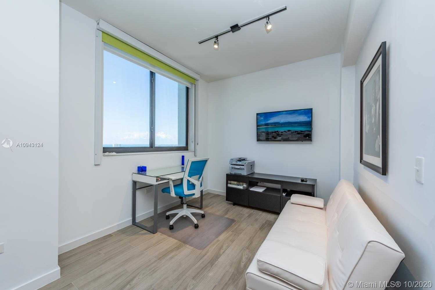 Small Image of 999 1ST AVE #2903, Miami Number 16