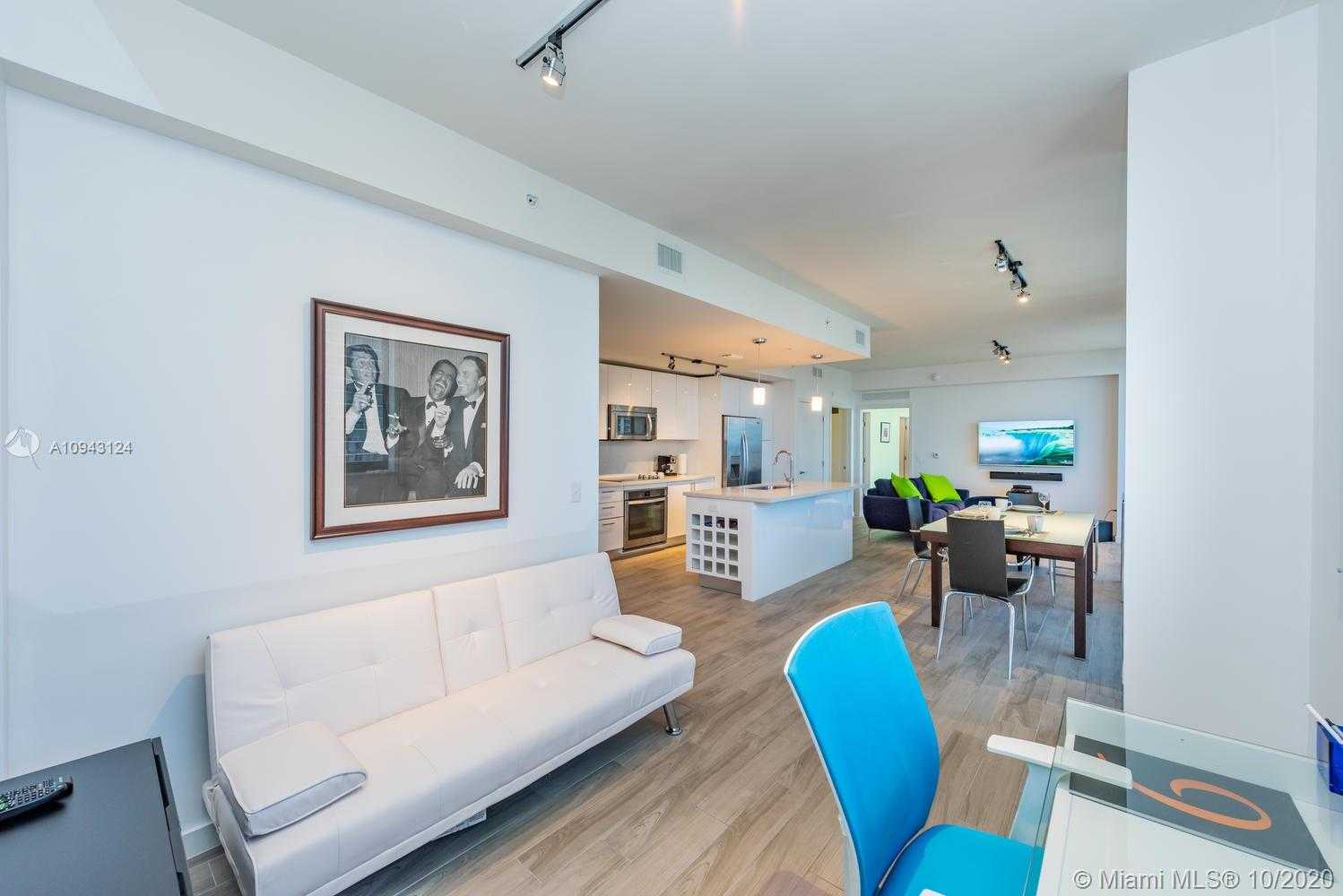 Small Image of 999 1ST AVE #2903, Miami Number 17