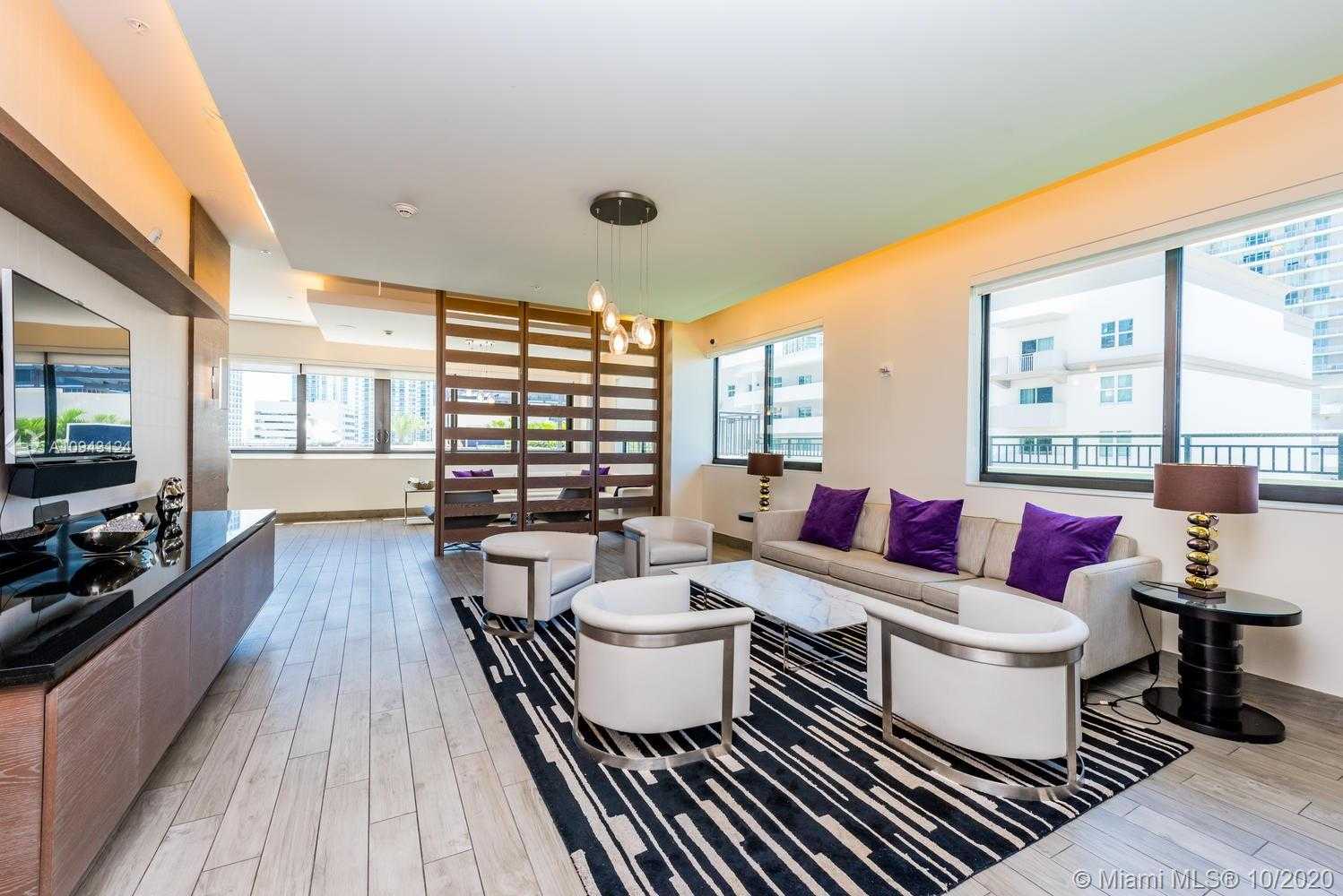 Small Image of 999 1ST AVE #2903, Miami Number 31