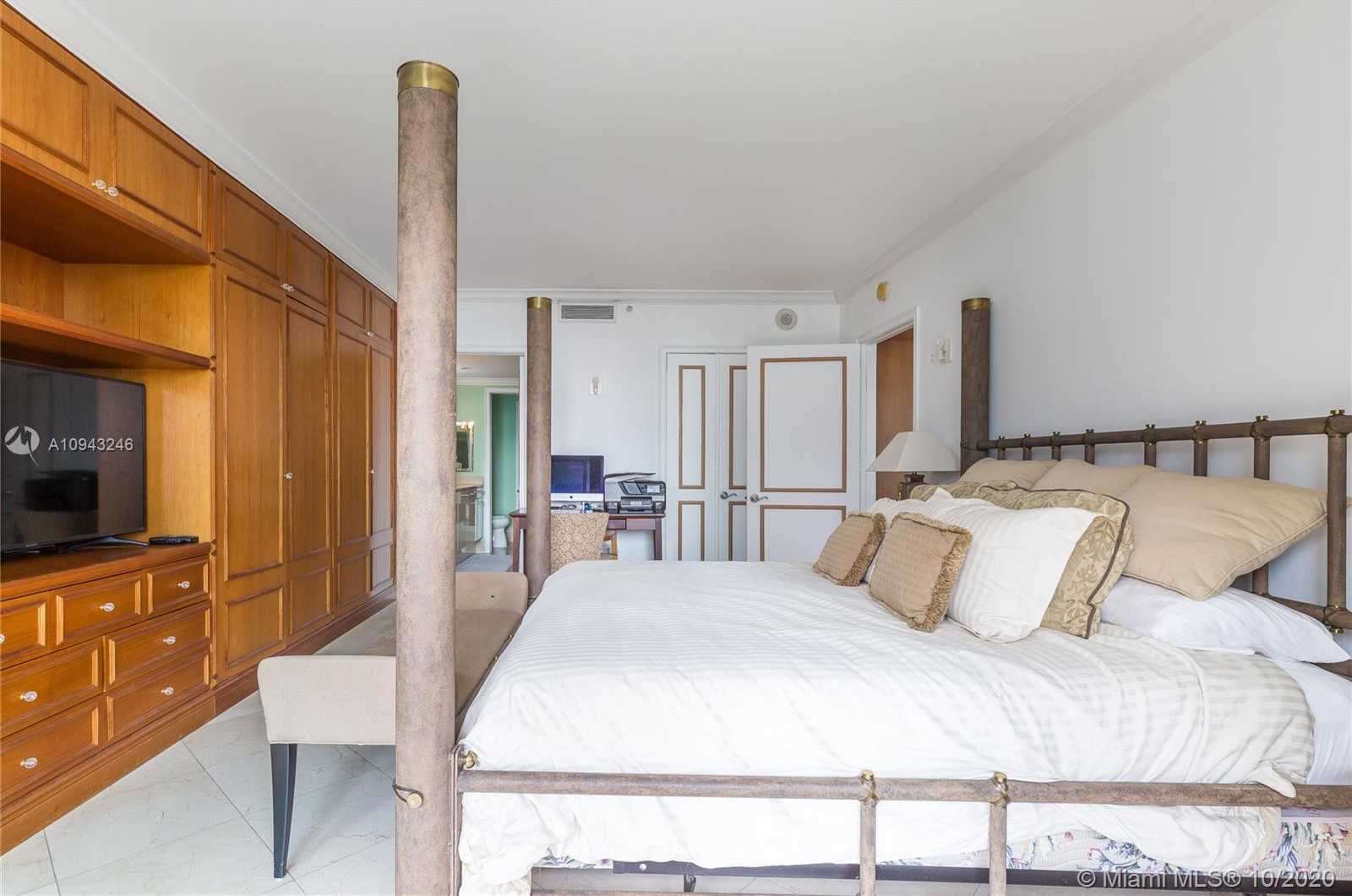 Small Image of 3350 SOUTH WEST 27 AV #903, Coconut Grove Number 13
