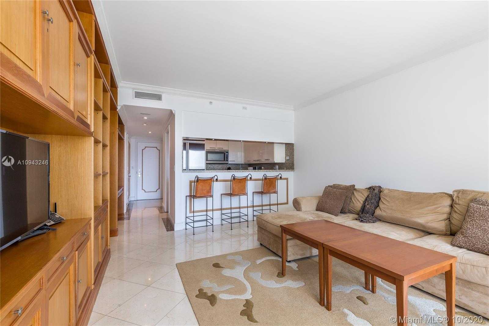 Small Image of 3350 SOUTH WEST 27 AV #903, Coconut Grove Number 5