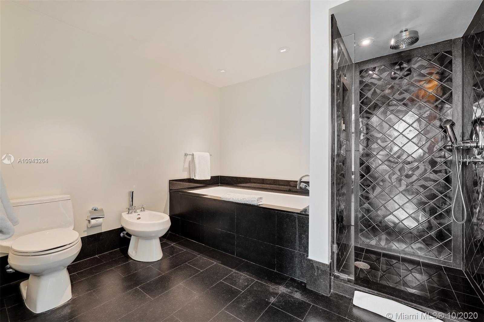 Small Image of 101 20TH ST #2604, Miami Beach Number 32