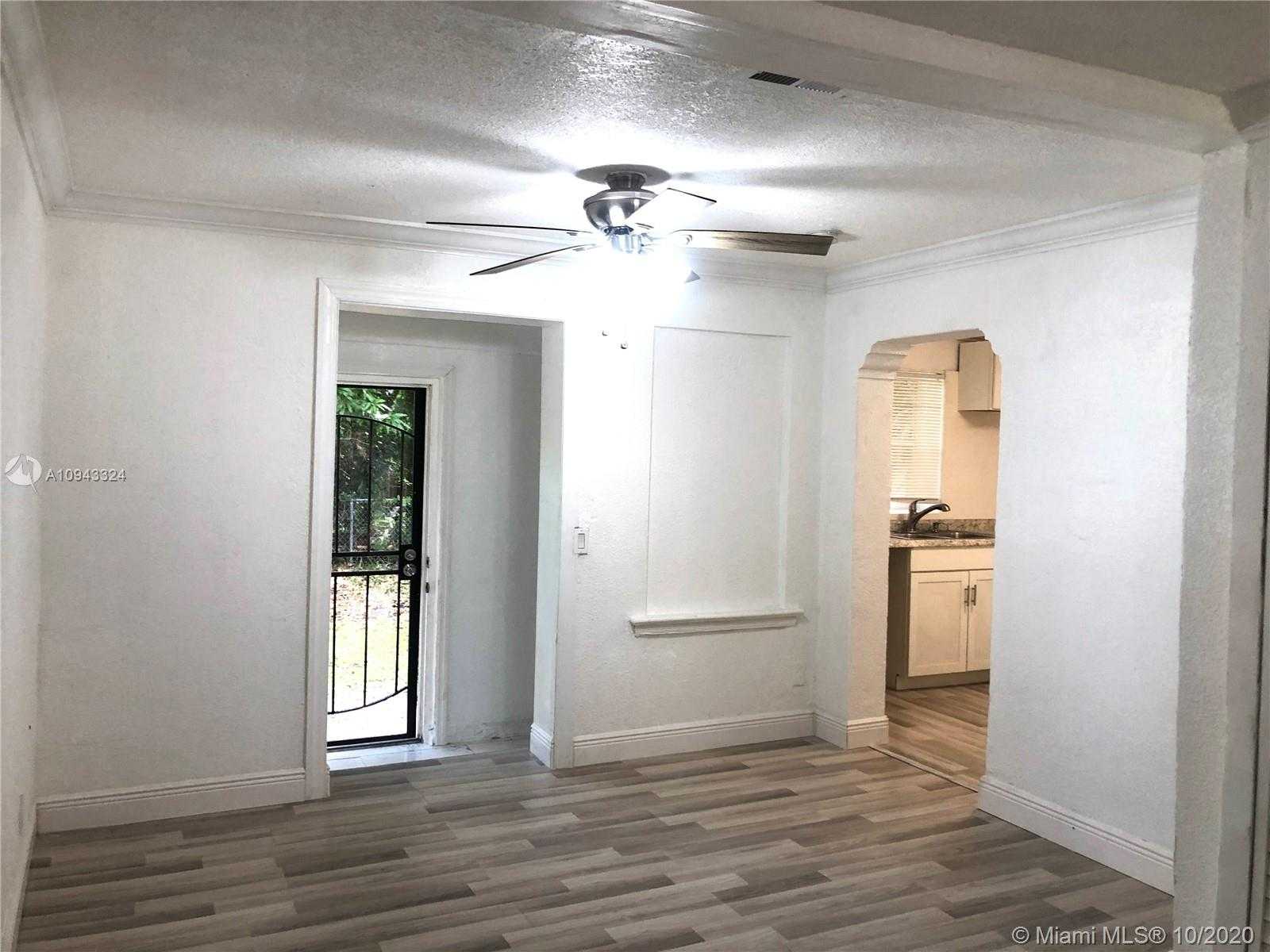 Small Image of 380 NORTH EAST 166TH ST #1, Miami Number 10