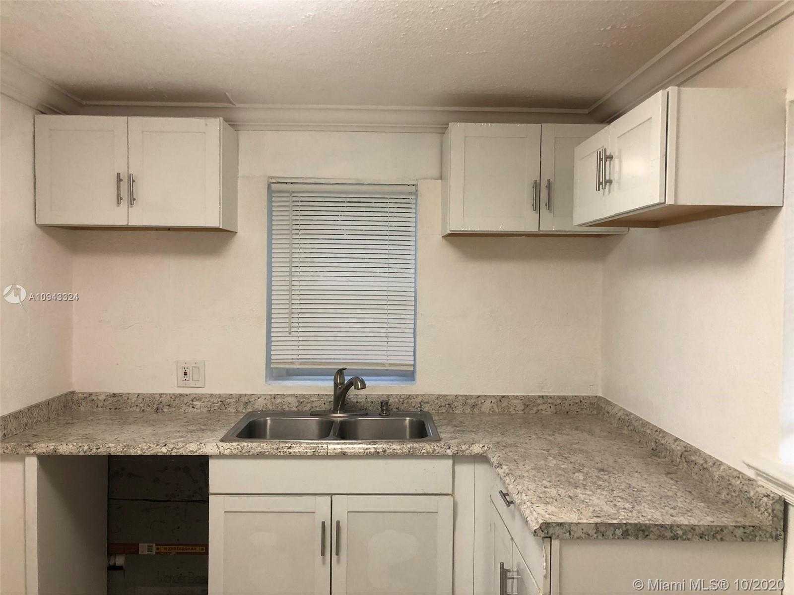 Small Image of 380 NORTH EAST 166TH ST #1, Miami Number 13