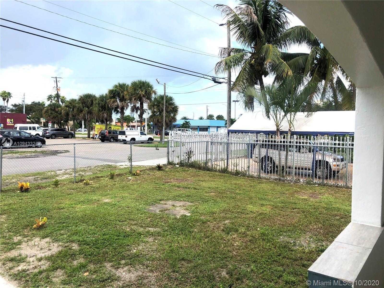 Small Image of 380 NORTH EAST 166TH ST #1, Miami Number 27