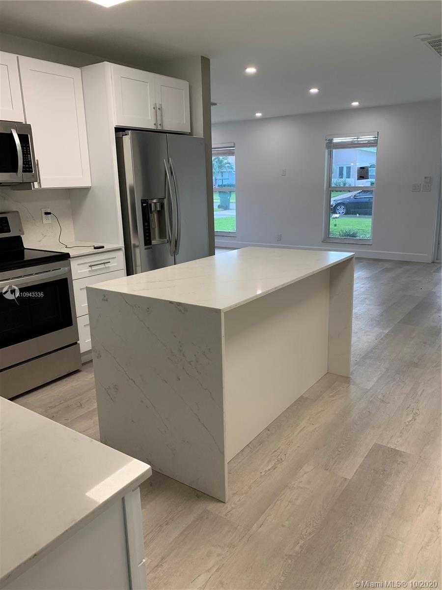Small Image of 227 SOUTH EAST 7TH ST #227, Dania Beach Number 17