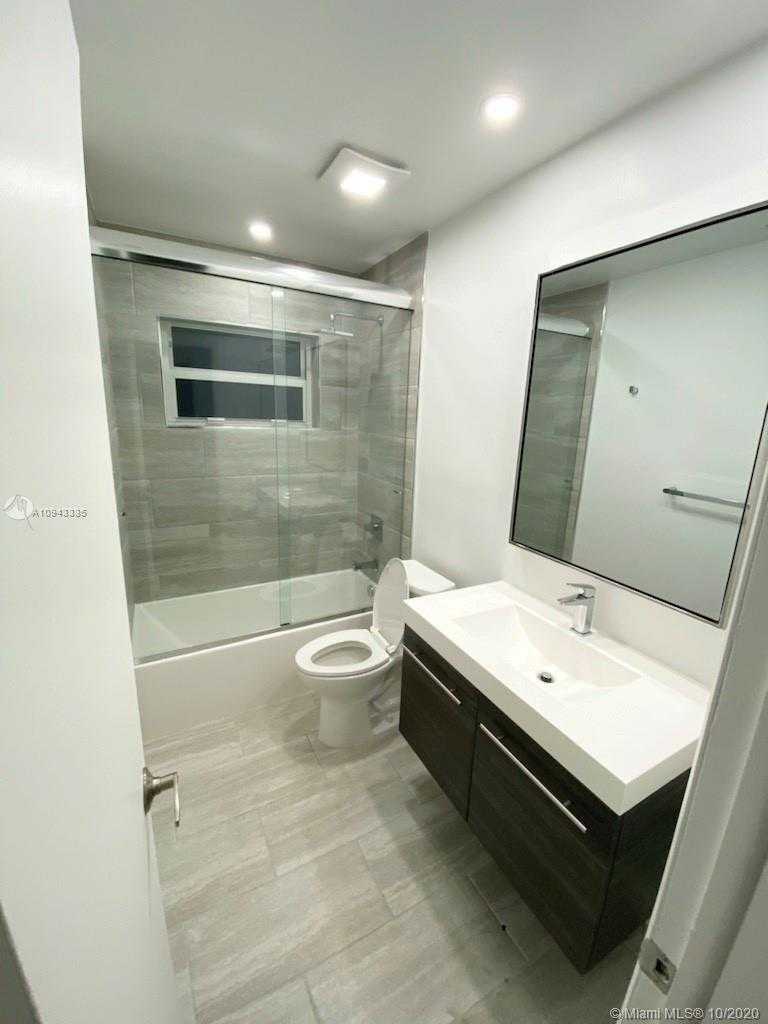 Small Image of 227 SOUTH EAST 7TH ST #227, Dania Beach Number 5