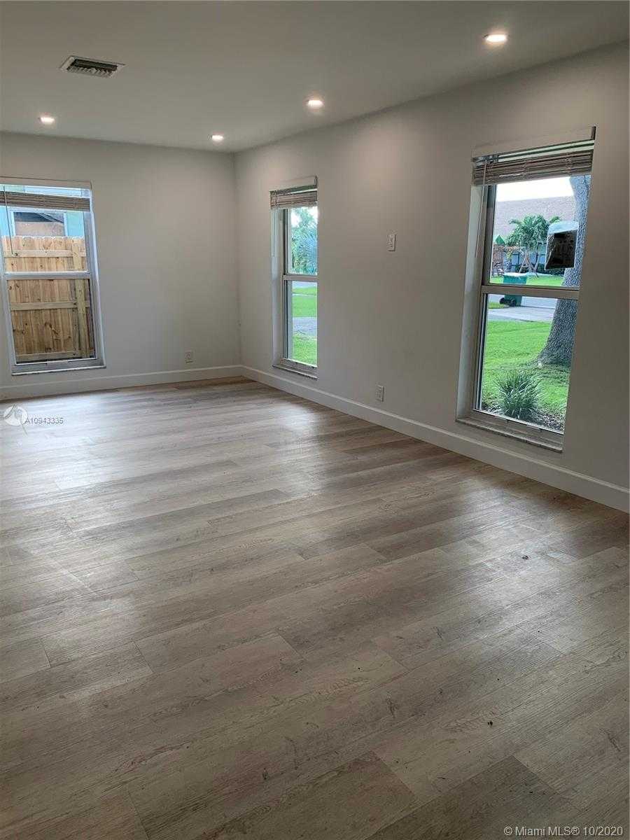 Small Image of 227 SOUTH EAST 7TH ST #227, Dania Beach Number 8