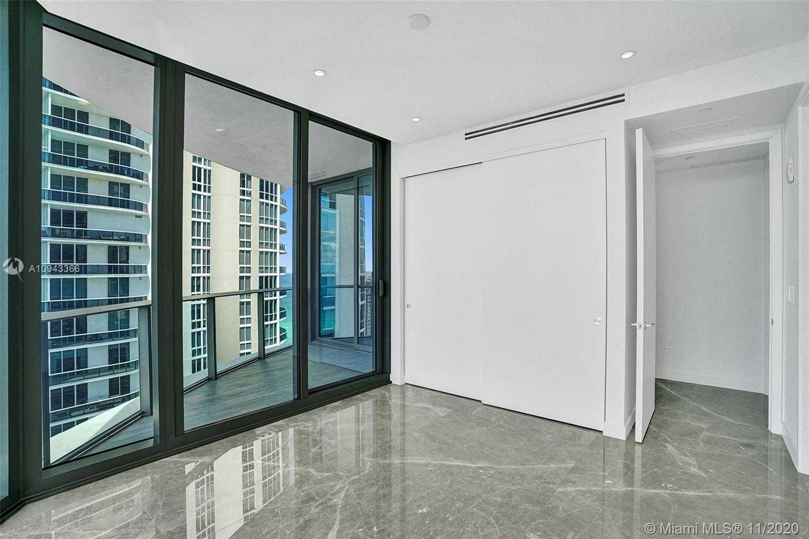 Small Image of 15701 COLLINS #1901, Sunny Isles Beach Number 21