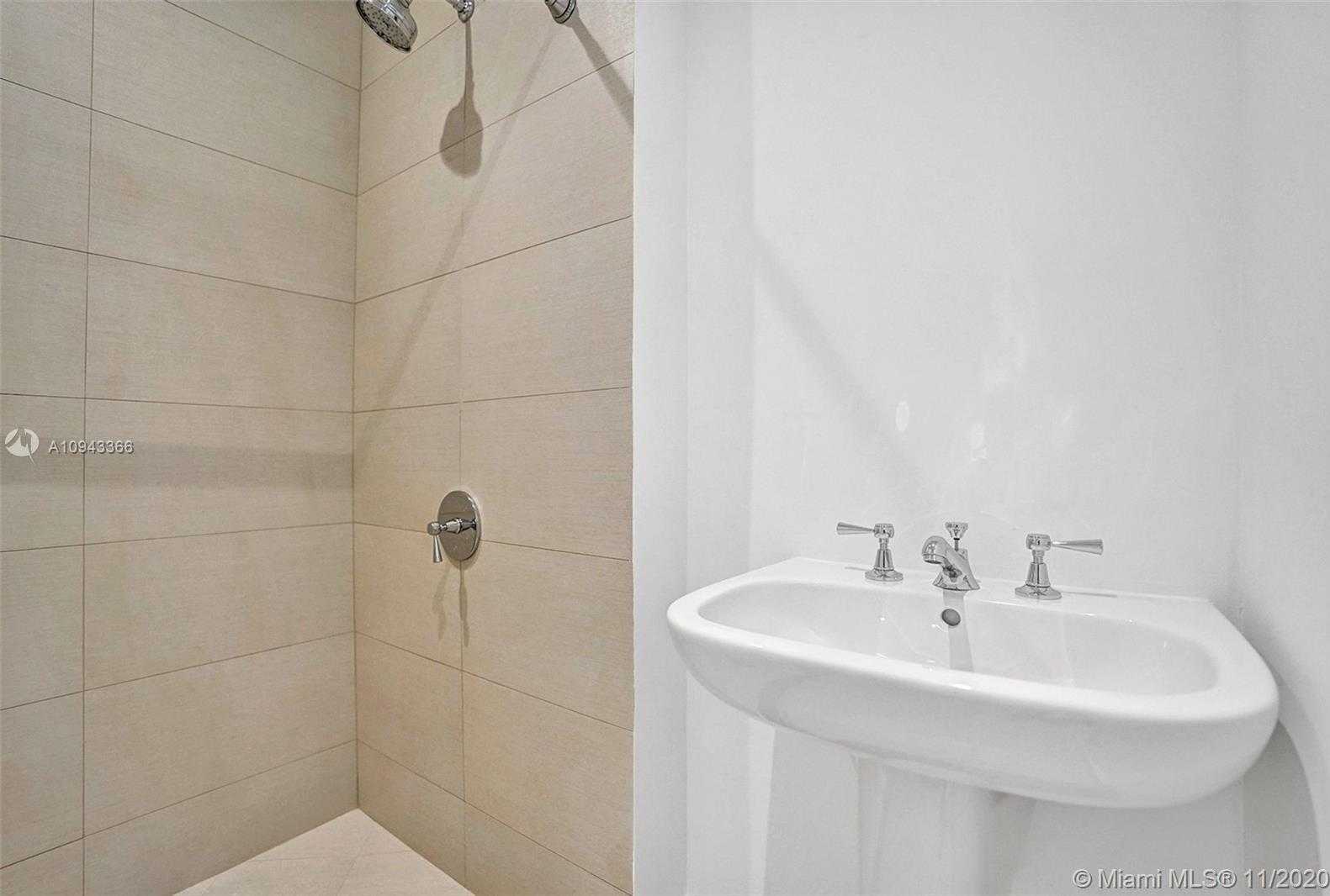 Small Image of 15701 COLLINS #1901, Sunny Isles Beach Number 33