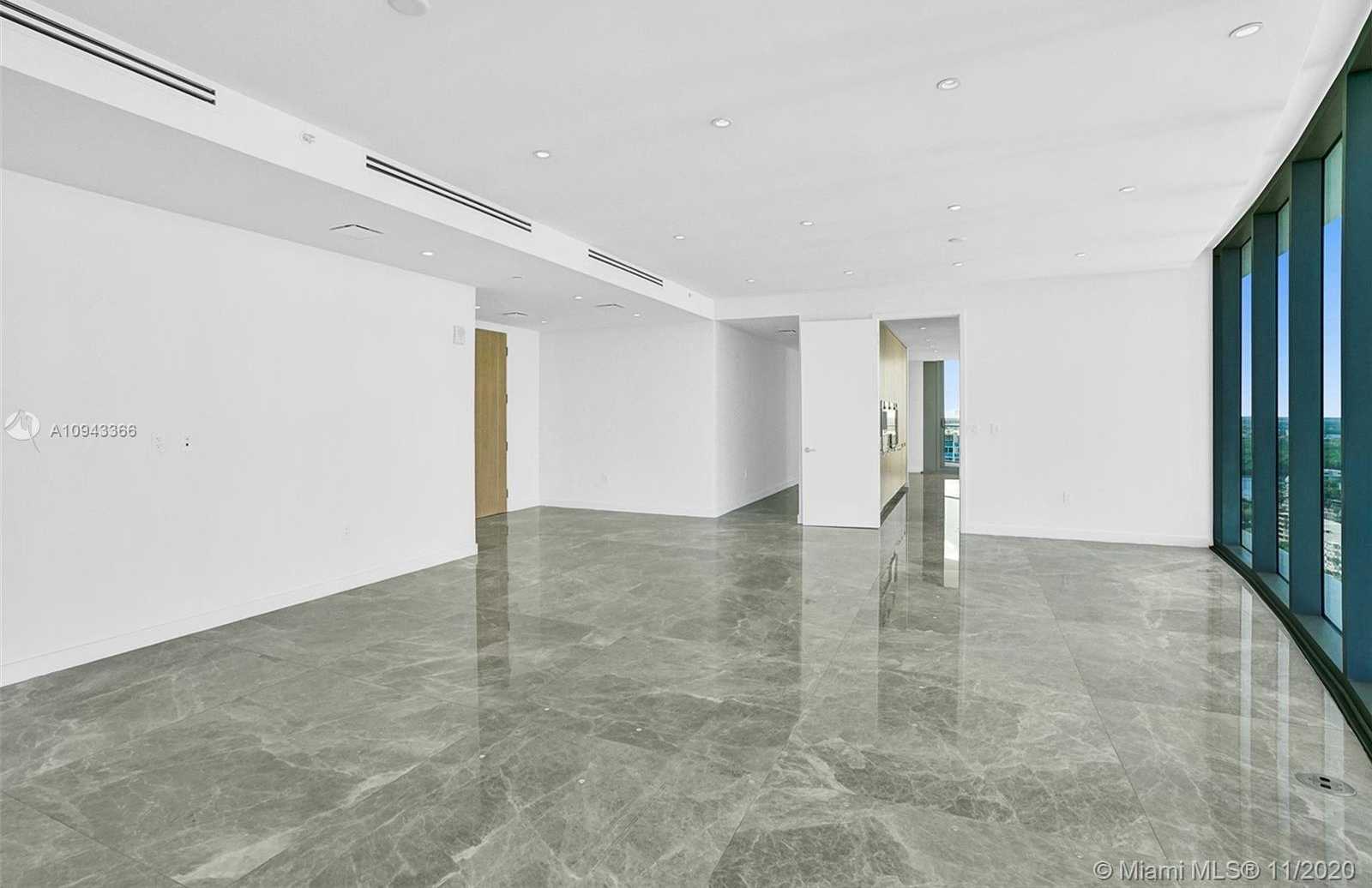Small Image of 15701 COLLINS #1901, Sunny Isles Beach Number 4
