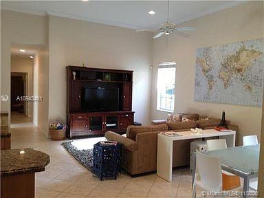 Small Image of 1258 CROSSBILL CT, Weston Number 5