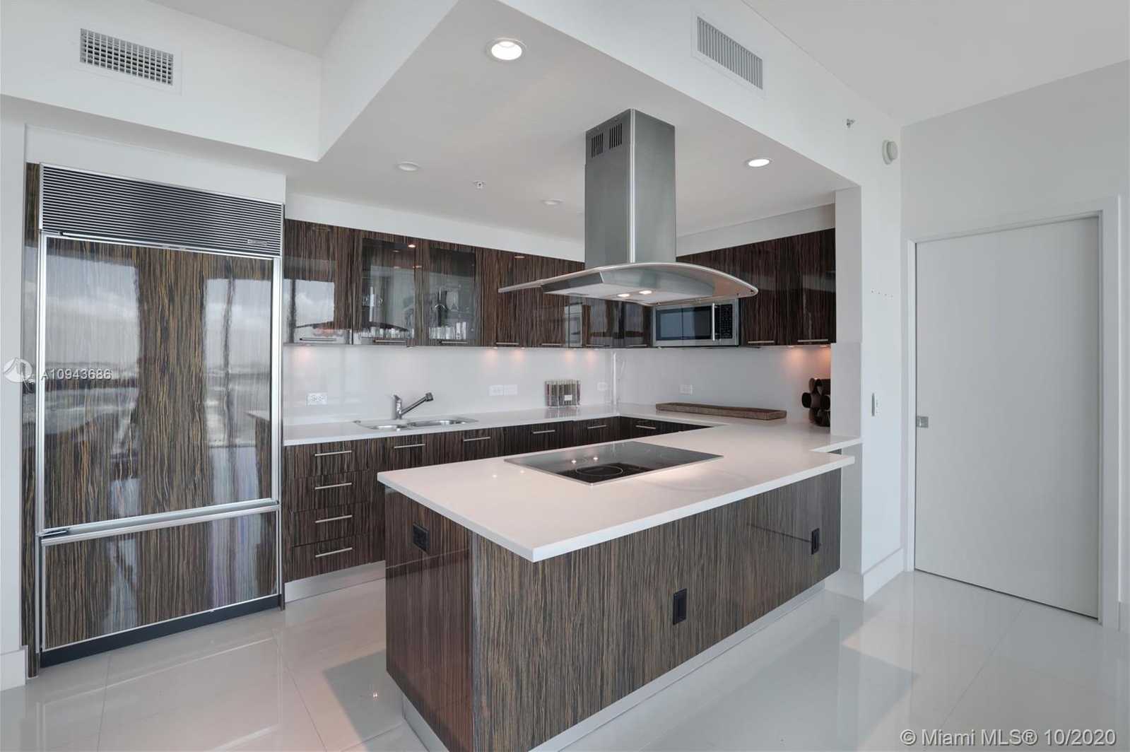 Small Image of 6899 COLLINS AVE #1610, Miami Beach Number 3