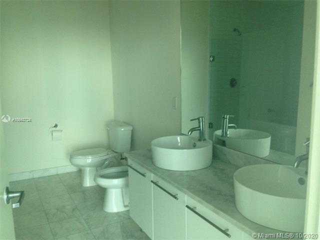 Small Image of 888 BISCAYNE BLVD #4903, Miami Number 5