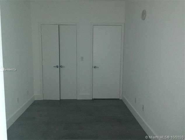 Small Image of 888 BISCAYNE BLVD #4903, Miami Number 6