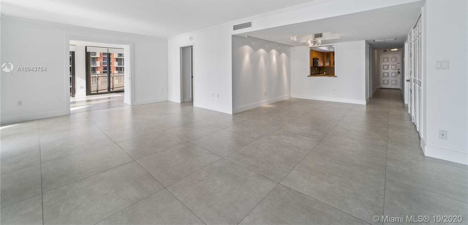 Small Image of 2901 SOUTH BAYSHORE #8C, Coconut Grove Number 14