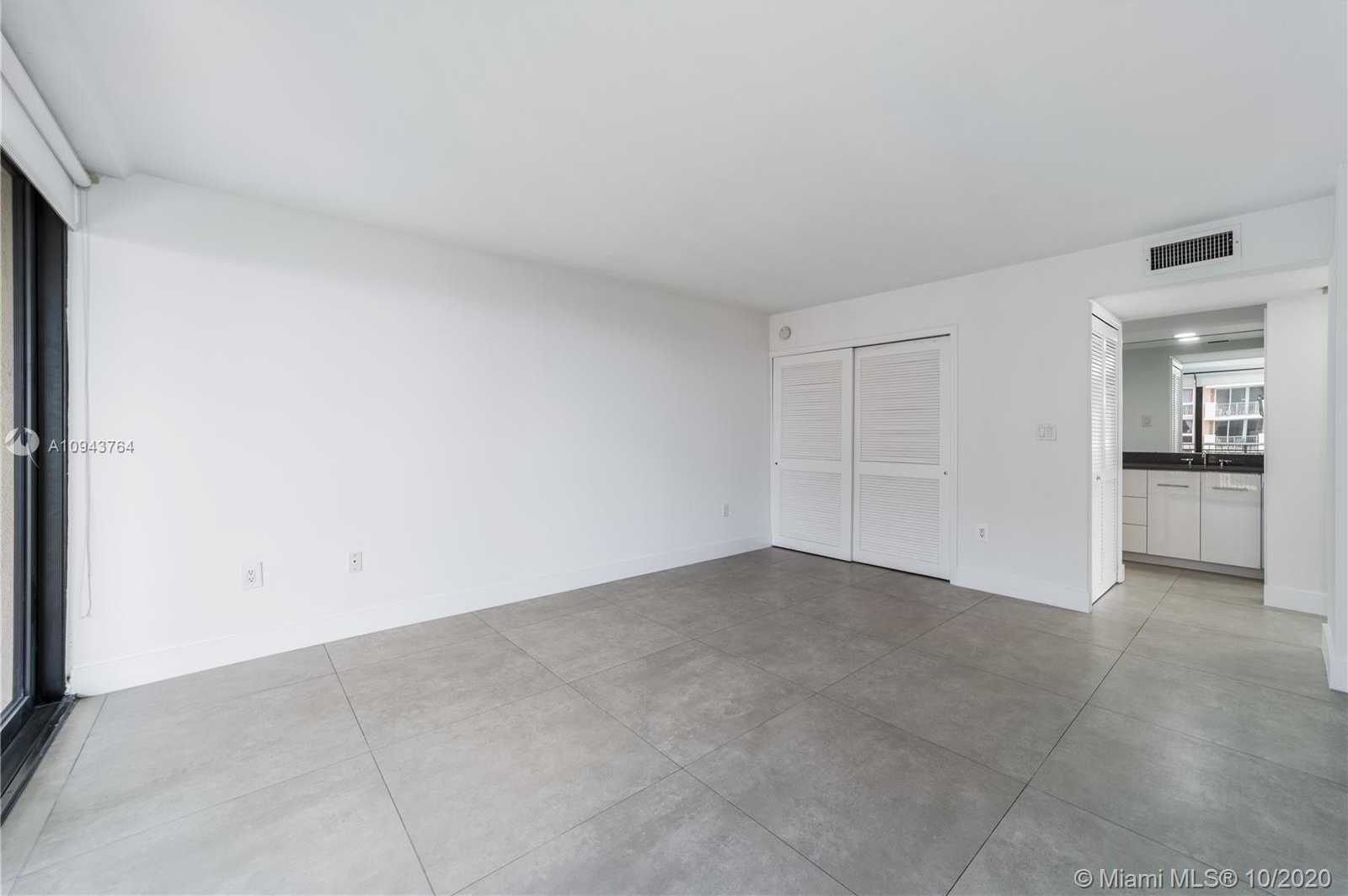 Small Image of 2901 SOUTH BAYSHORE #8C, Coconut Grove Number 26