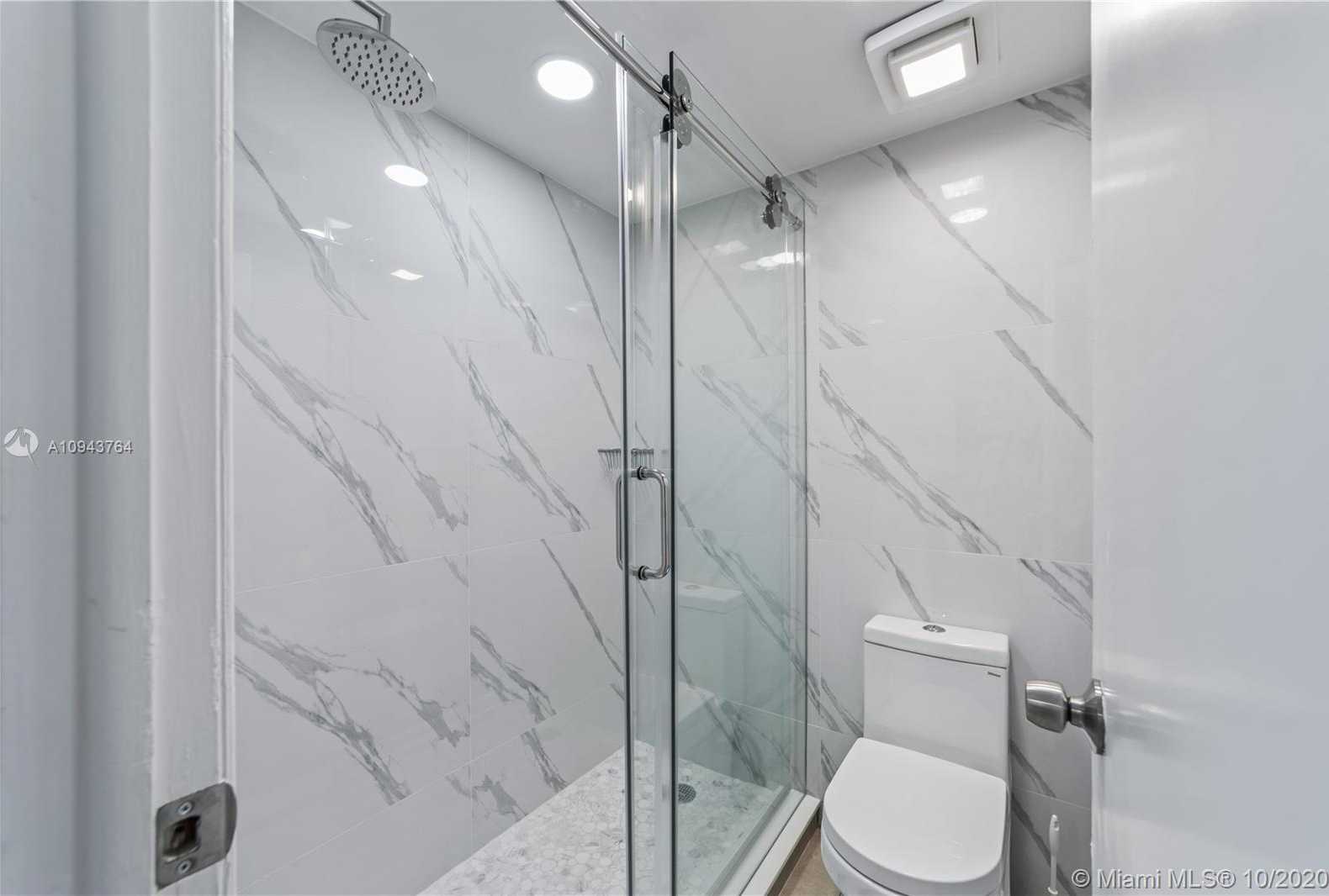 Small Image of 2901 SOUTH BAYSHORE #8C, Coconut Grove Number 30