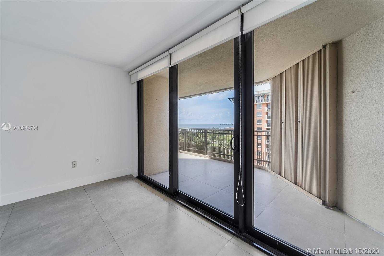 Small Image of 2901 SOUTH BAYSHORE #8C, Coconut Grove Number 32