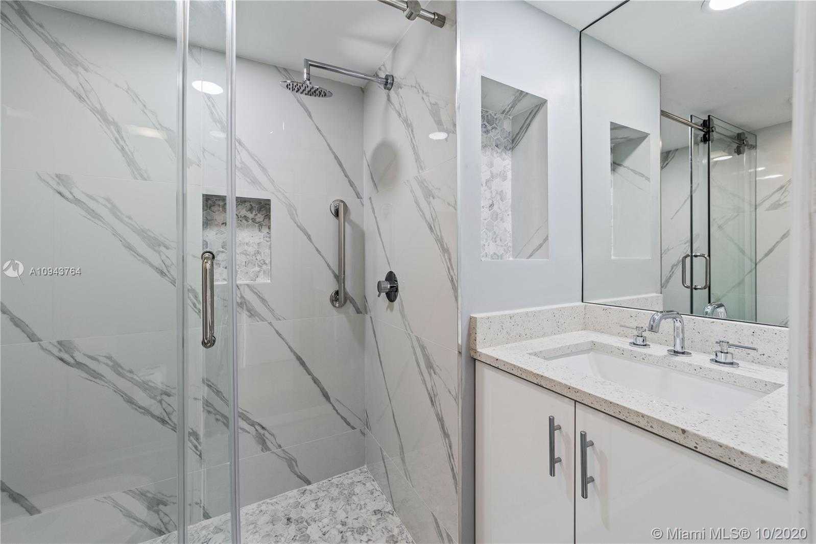 Small Image of 2901 SOUTH BAYSHORE #8C, Coconut Grove Number 34