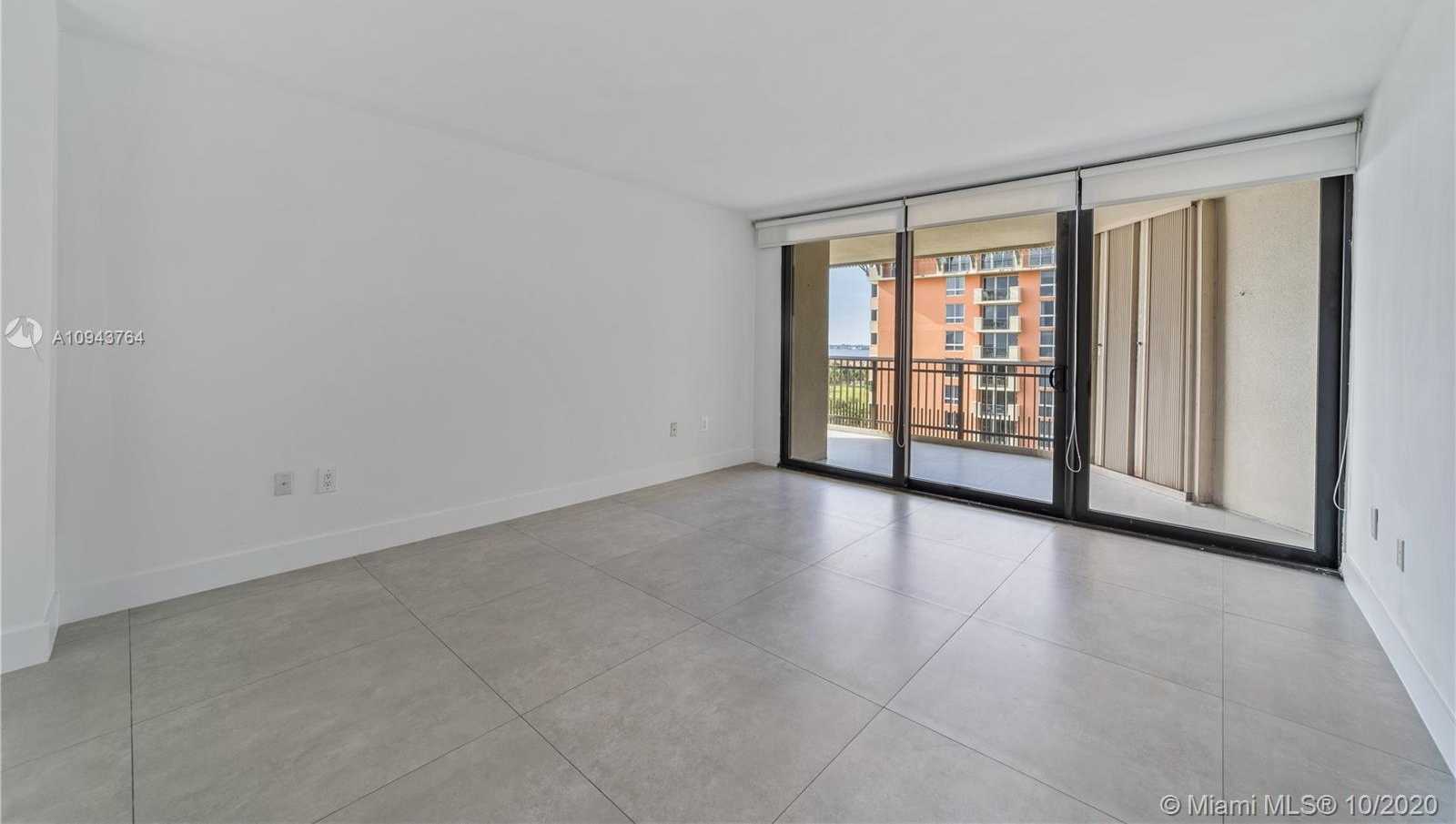 Small Image of 2901 SOUTH BAYSHORE #8C, Coconut Grove Number 35