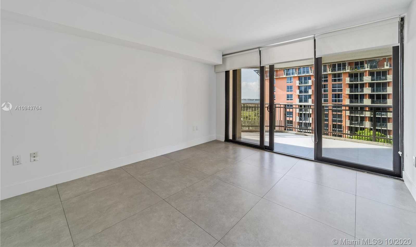 Small Image of 2901 SOUTH BAYSHORE #8C, Coconut Grove Number 36