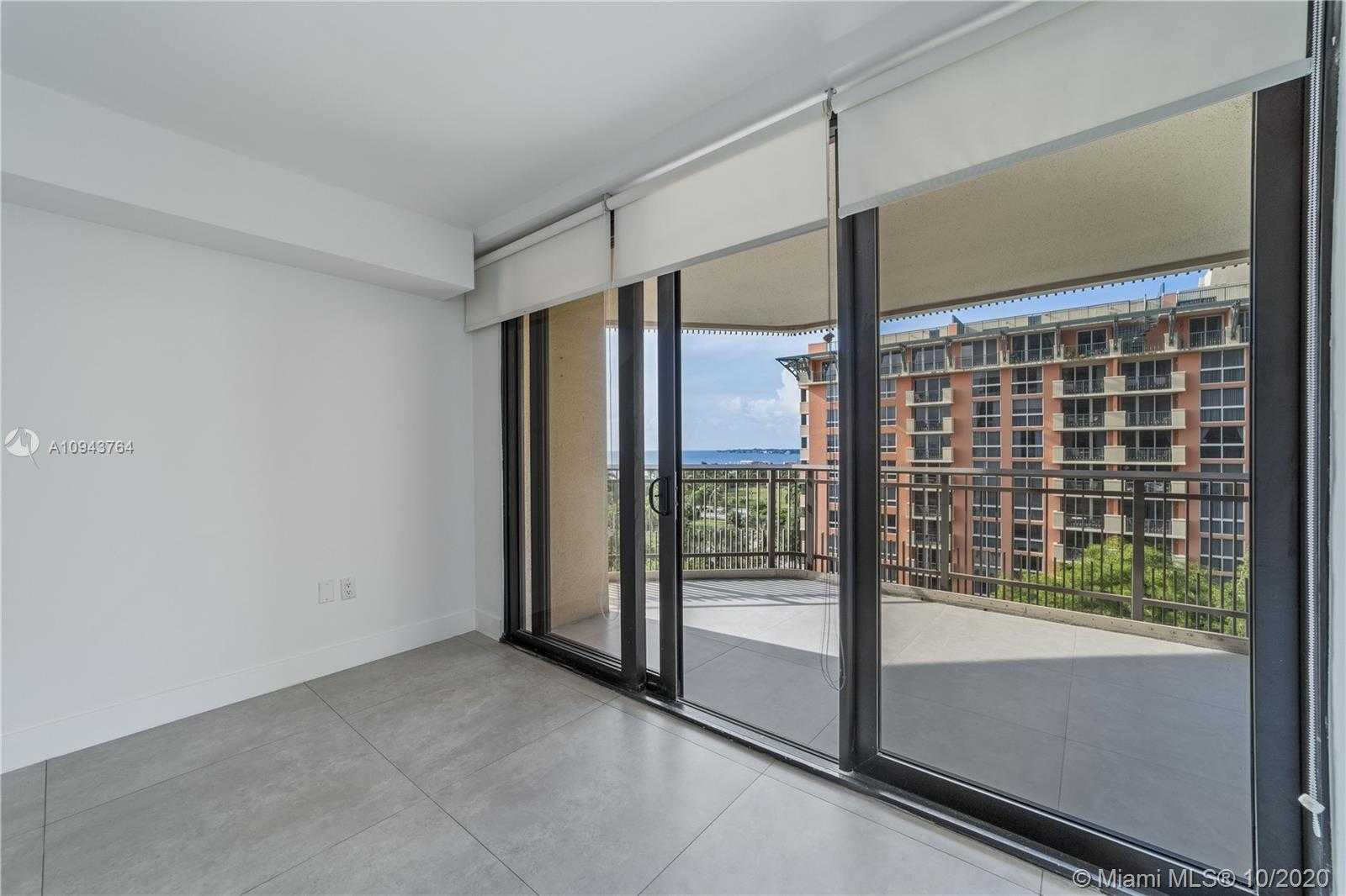 Small Image of 2901 SOUTH BAYSHORE #8C, Coconut Grove Number 37
