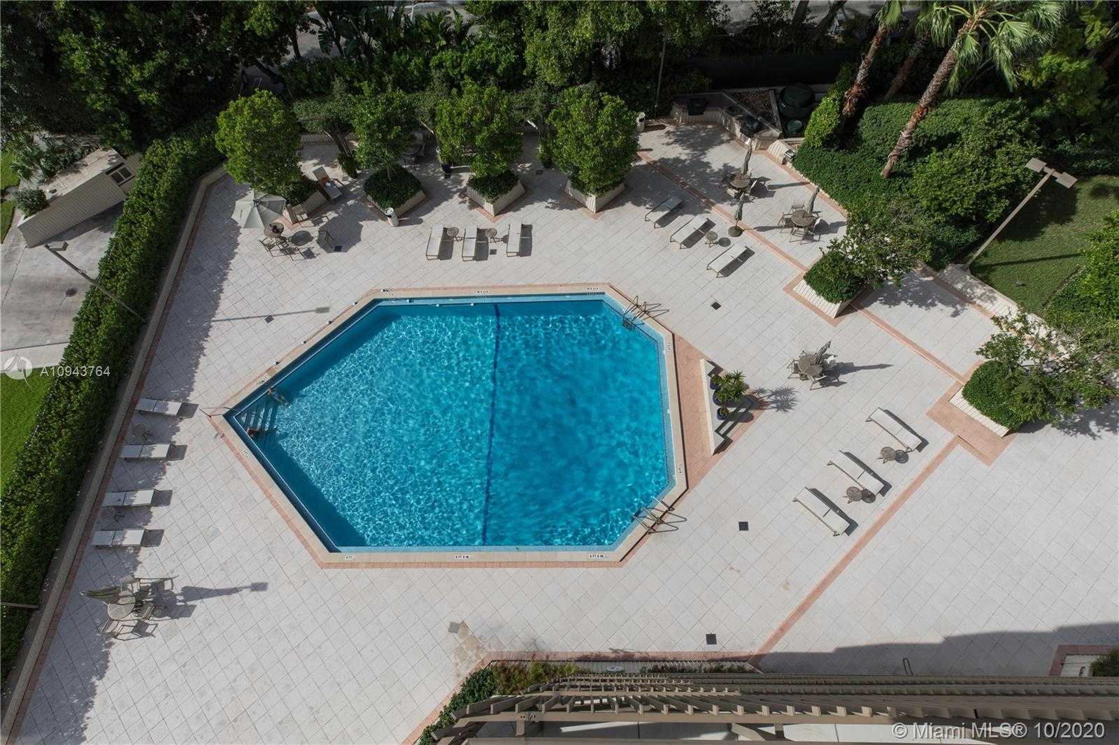 Small Image of 2901 SOUTH BAYSHORE #8C, Coconut Grove Number 40