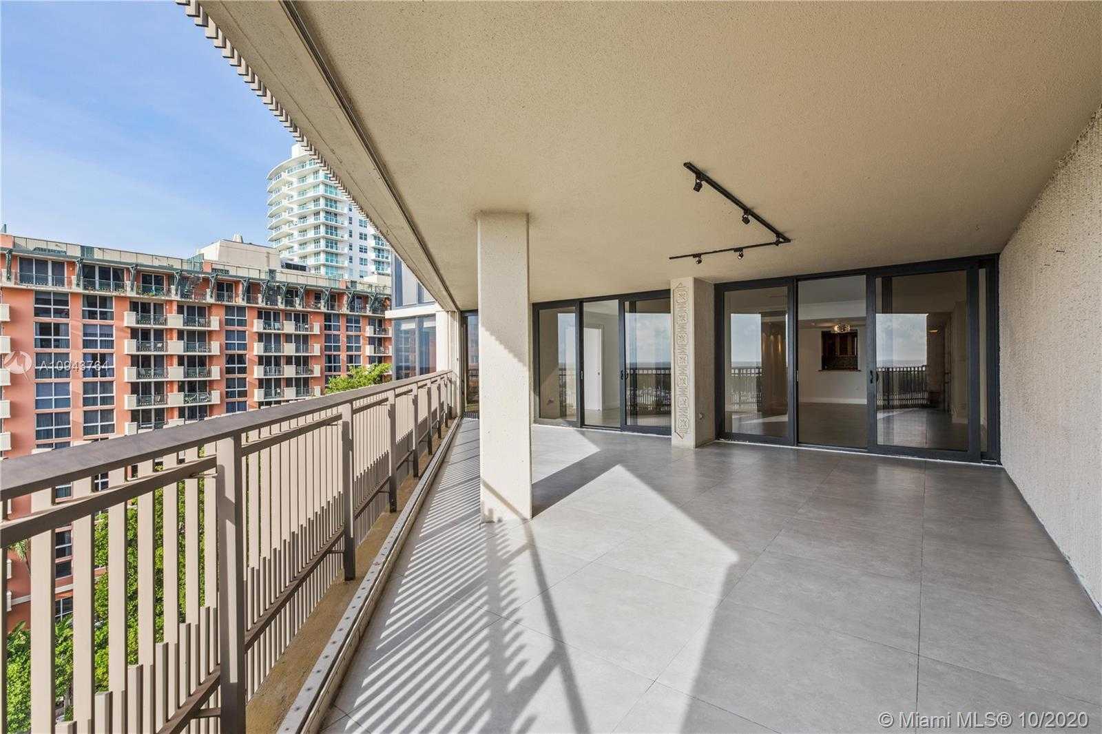 Small Image of 2901 SOUTH BAYSHORE #8C, Coconut Grove Number 50