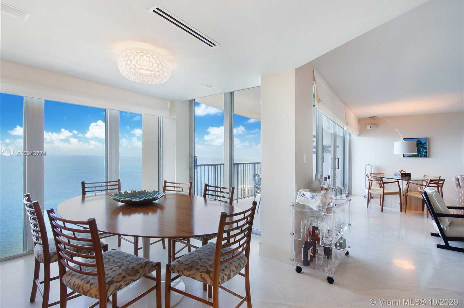 Small Image of 881 OCEAN DR #25E, Key Biscayne Number 7