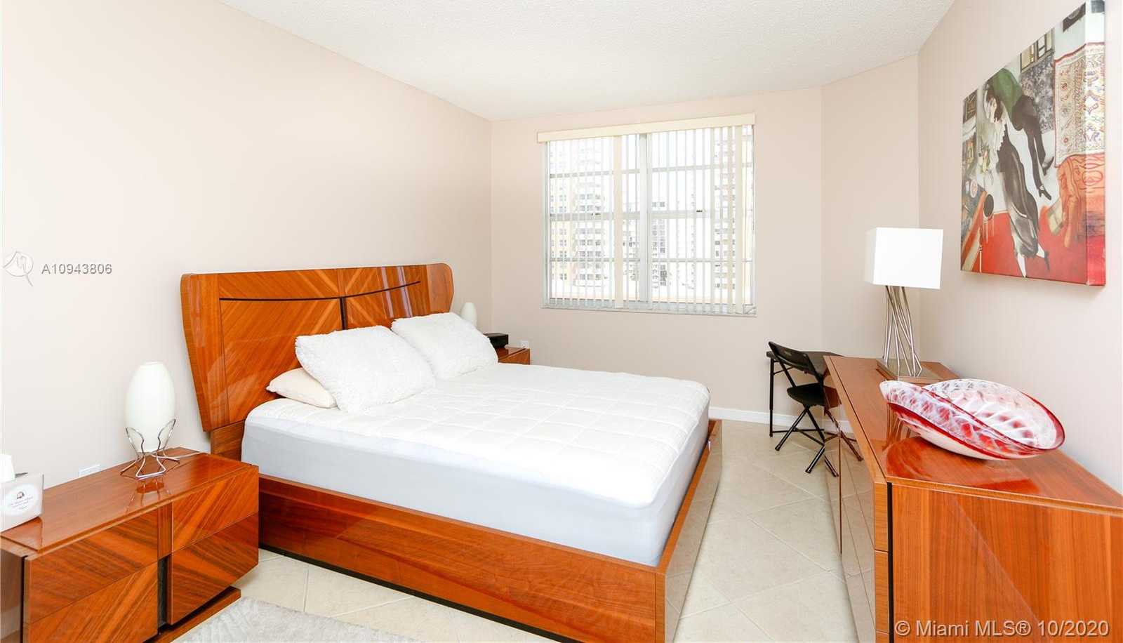 Small Image of 1950 SOUTH OCEAN DR #8B, Hallandale Beach Number 12