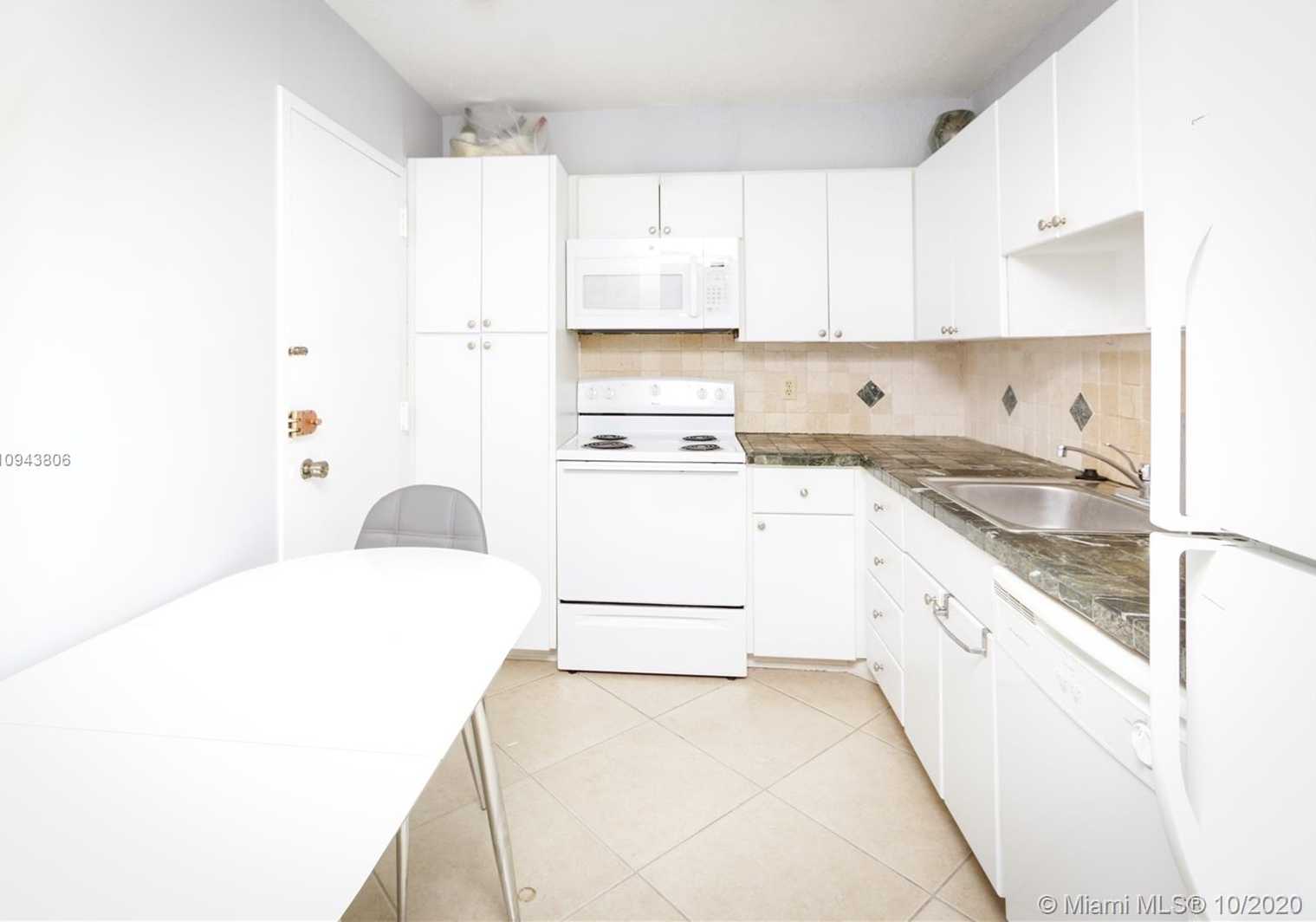 Small Image of 1950 SOUTH OCEAN DR #8B, Hallandale Beach Number 7