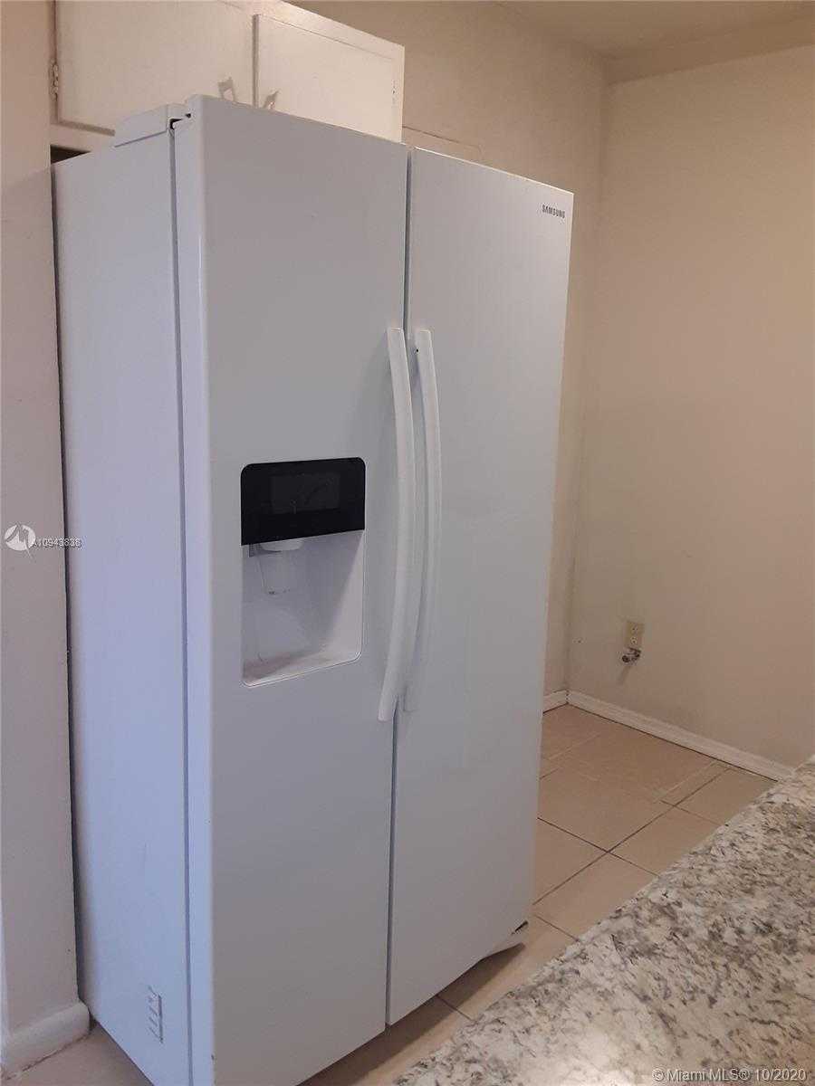 Small Image of 1117 WEST 26TH CT, Riviera Beach Number 9